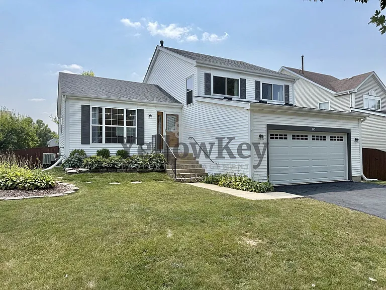 613 Greystone Ln — Photo 1