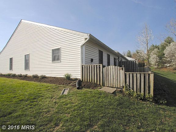 3rd image of 2513 Painter Ct