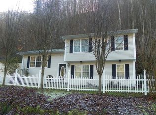 1106 Mare Crk, Stanville, KY