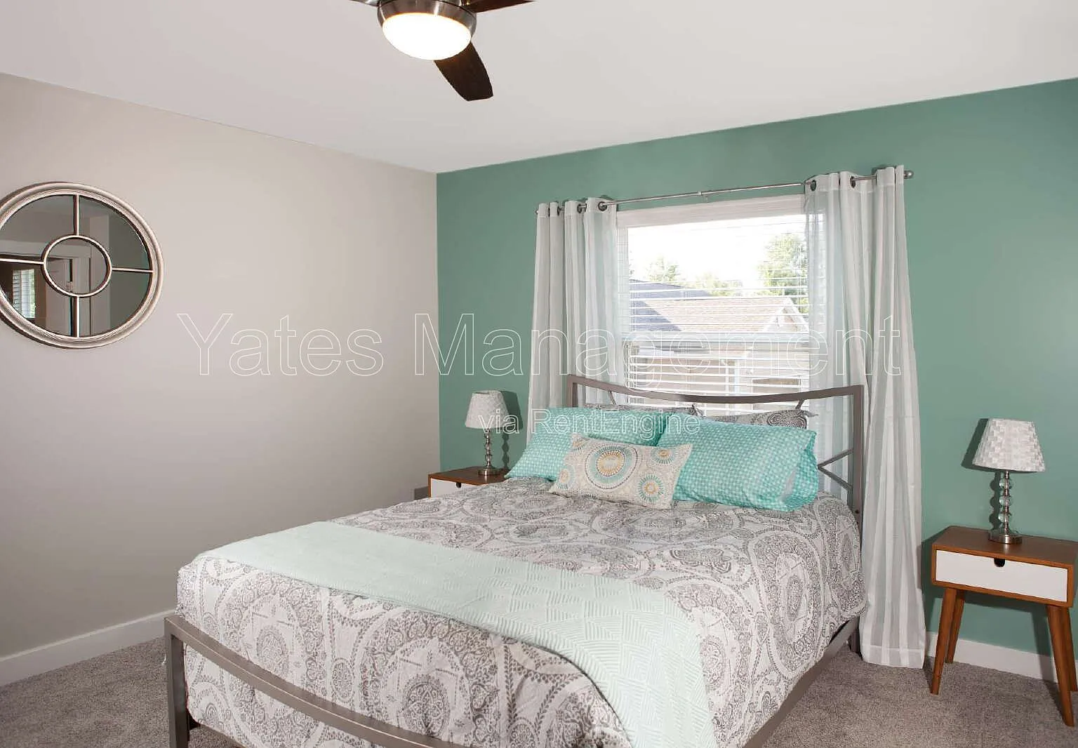 2 bed, 2.5 bath, 1284 sqft, $1,925 — Photo 4