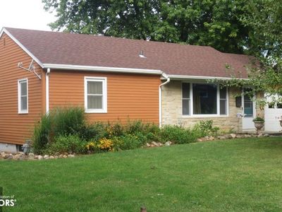 400 S Walnut St, Carroll, IA, 51401