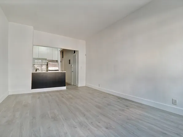 148 East 30th Street image 4 of 5