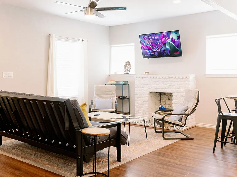 1007 W French Pl — Photo 27
