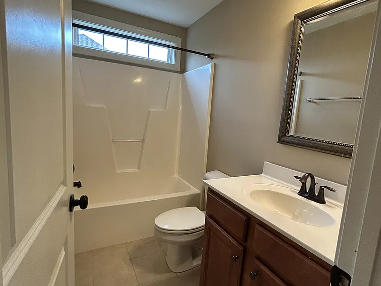 1629 Brook Hollow Dr #A — Photo 9
