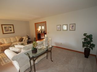 142 High Ridge Dr, Tolland, CT 06084