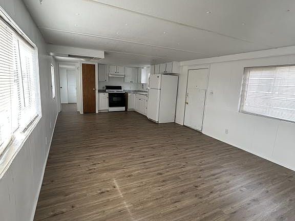 2nd image of 2810 Melvina St