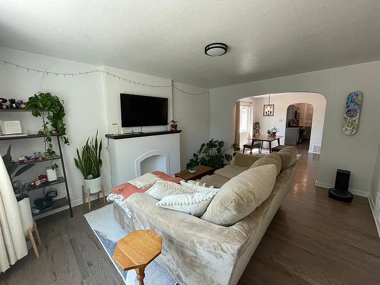 2643 W 27th Ave — Photo 7