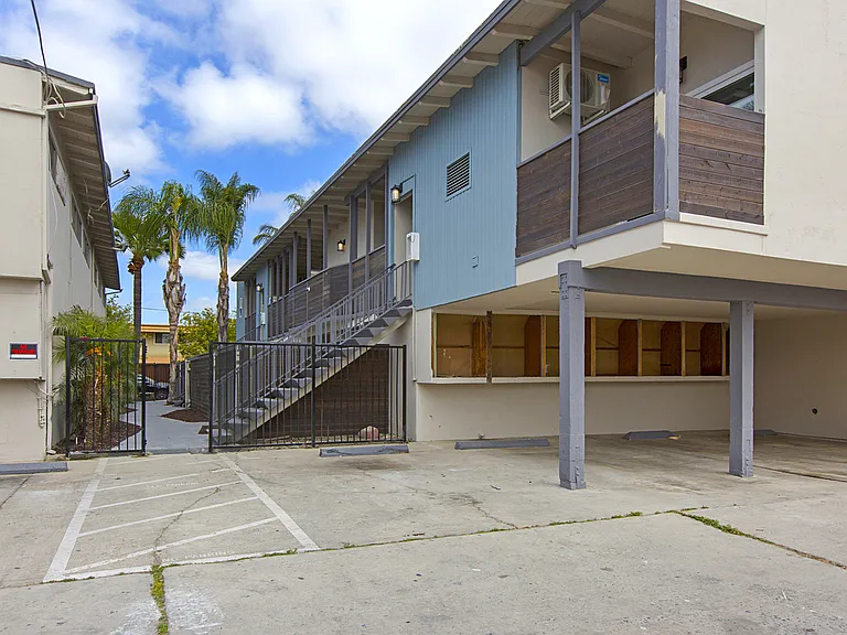 Palms Patio Apartment Homes — Photo 17