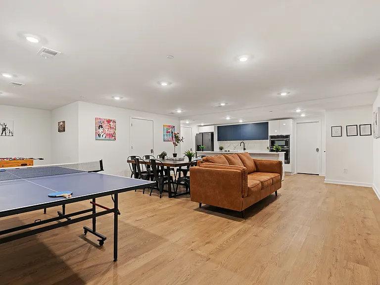 630 Moore St #B203 — Photo 11