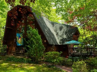 3826 Baldwin Rd, Chester, VA 23831