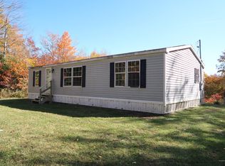219 Controversy Ln, Waldoboro, ME 04572