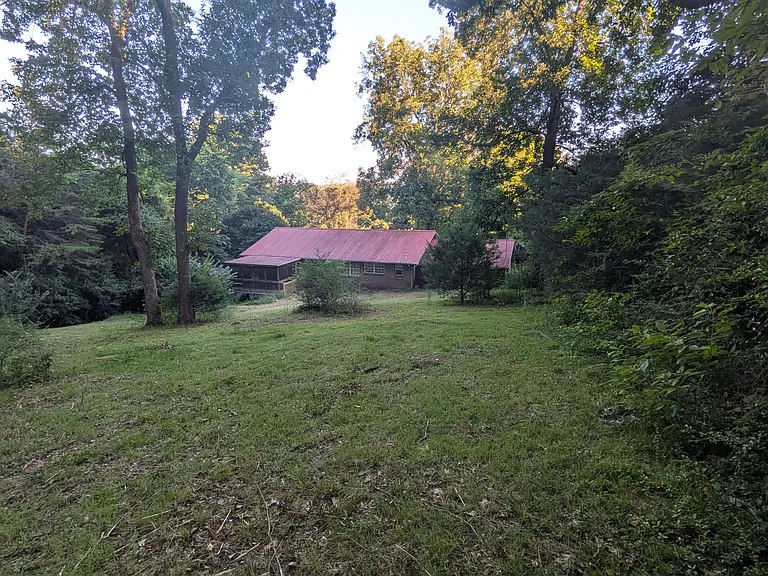 Bogue Rd — Photo 26