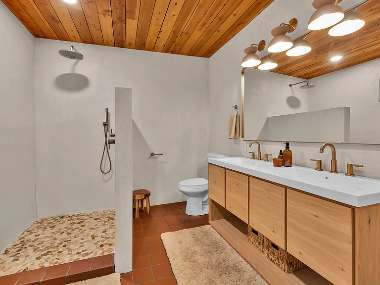 5660 Rowell Rd — Photo 26