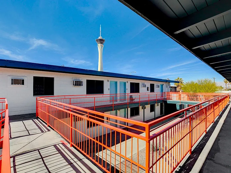 ATMO Sahara, Apartments For Rent in Las Vegas, NV