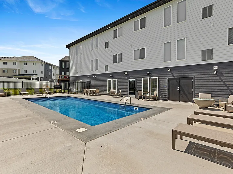 Split Creek Commons — Photo 23