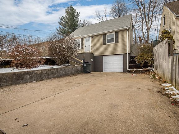 2nd image of 2616 Nesmith Lake Blvd