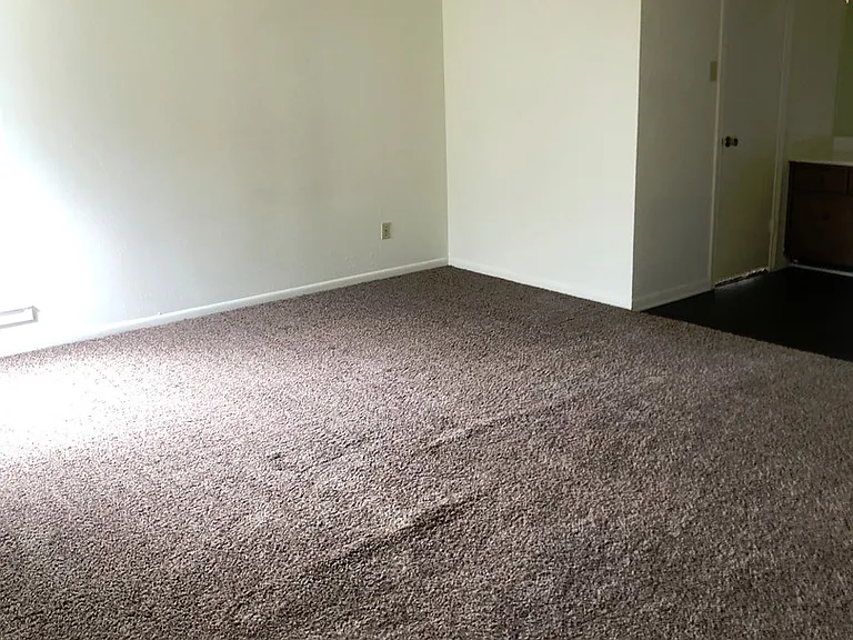 6809 Alford Dr — Photo 6