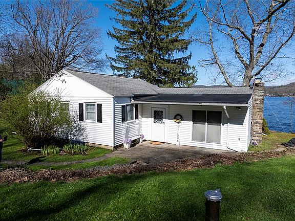 3rd image of 2670 Cottage Rd
