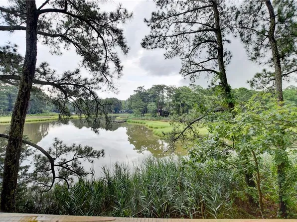 300 Windship Cv, Virginia Beach, VA 23454