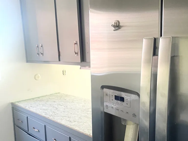 270 Shoreline Hwy #4 — Photo 5