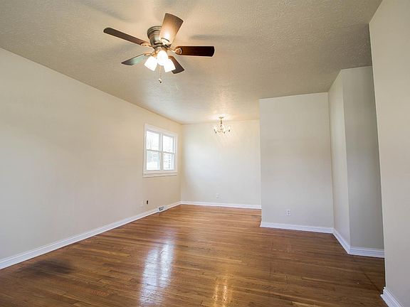 3rd image of 515 Dobbin Dr