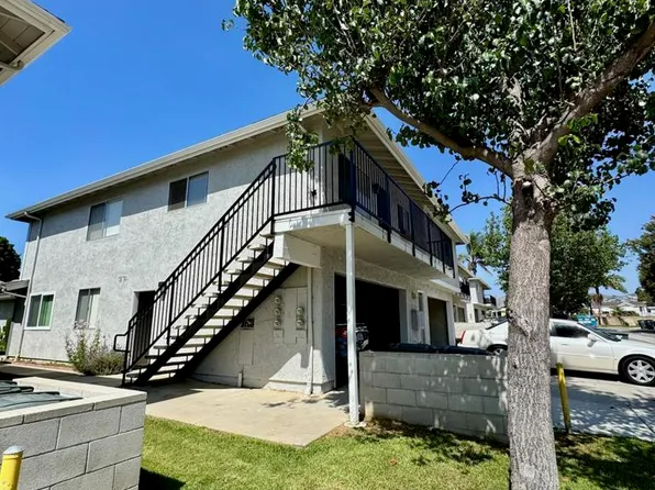 1136 Acadia Pl #4, Ventura, CA 93003