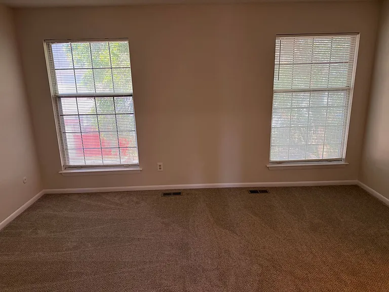 629 Counselor Sq — Photo 14
