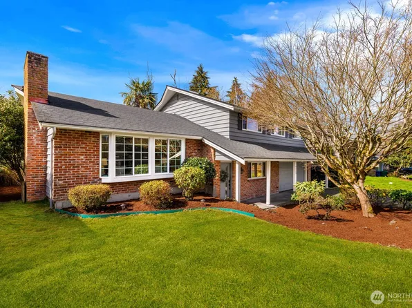 4223 NE 103rd Place, Seattle, WA 98125