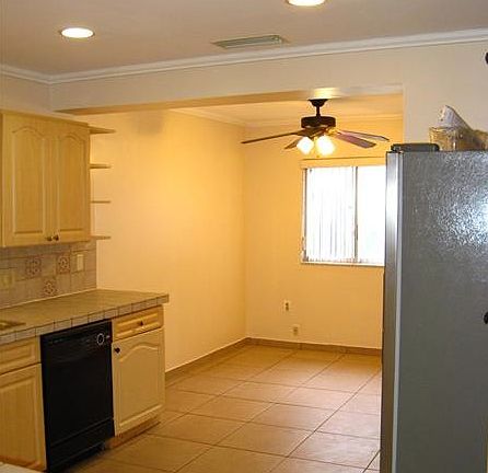 3rd image of 11421 NW 37th St