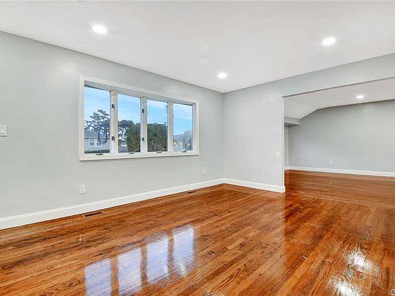 4th image of 82 Lincoln Ave