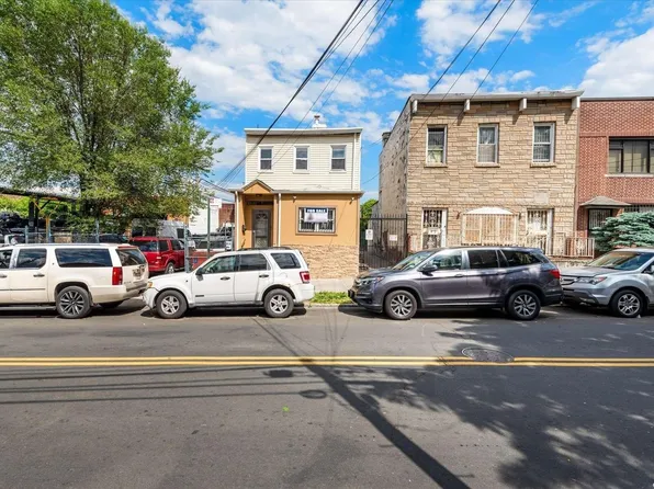 38-21 Woodside Avenue, Woodside, NY 11377