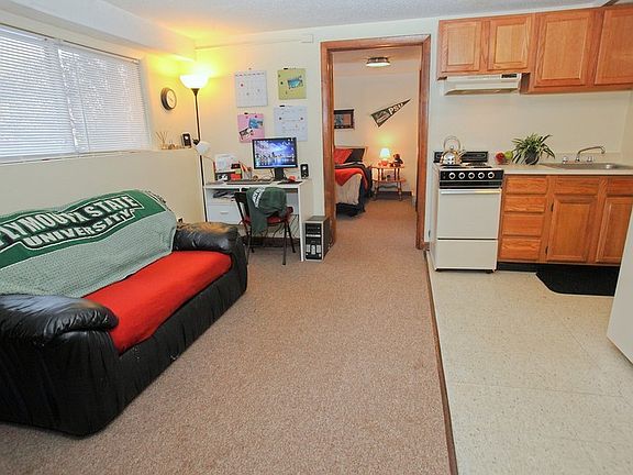 2nd image of 11 Langdon St #572b9f199