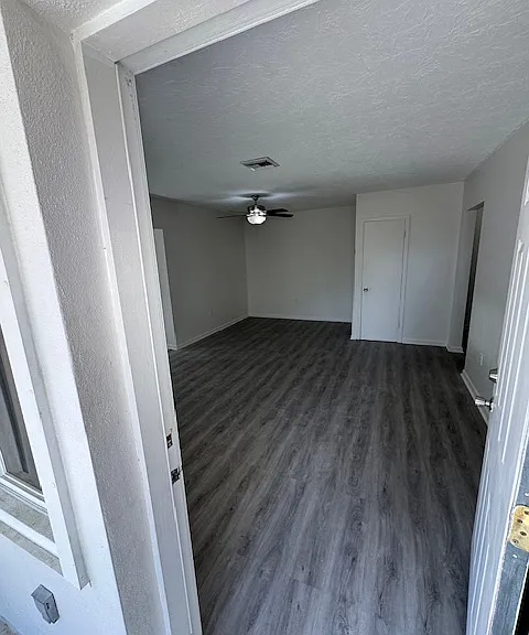 2327 Gull Ln — Photo 25