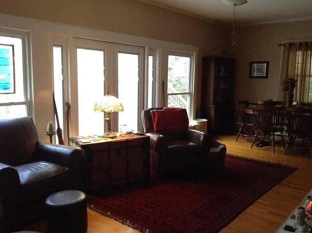 2314 Stark St — Photo 6