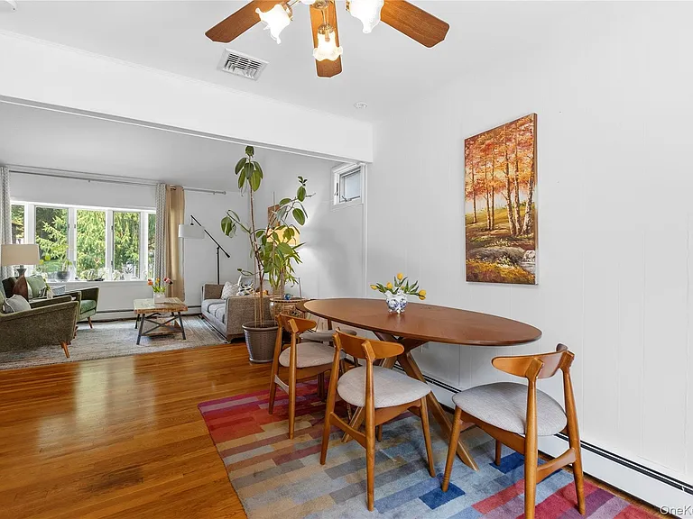20 Walnut St — Photo 7