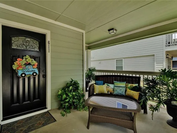 611 Big Spring Dr, Cedar Park, TX 78613