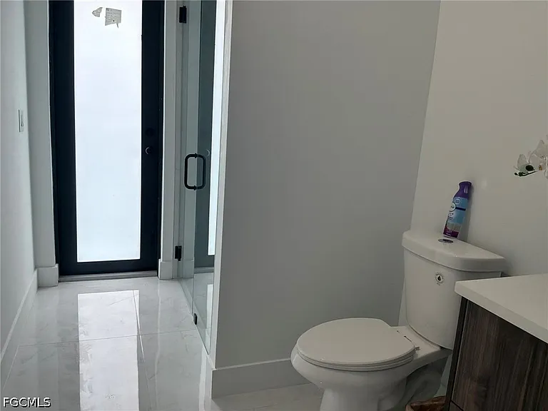 2506 SW Embers Ter — Photo 6