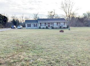 2805 Woodburn Hay Rd, Hopkinsville, KY 42240