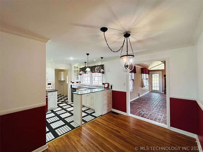 4177 S Troost Pl — Photo 15