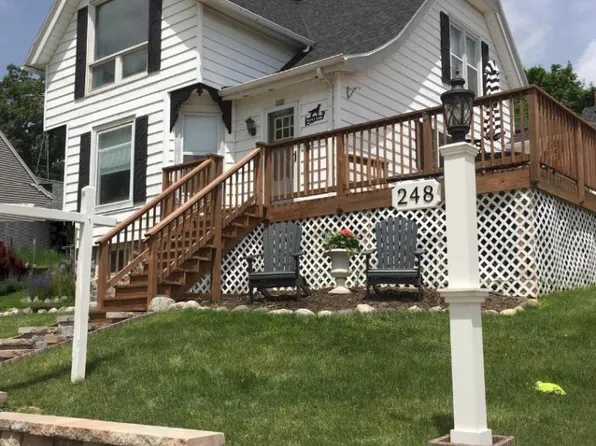 248 3rd AVENUE, Fontana, WI 53125
