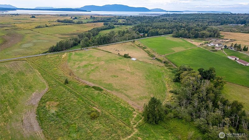 4th image of 3050 Slater Road