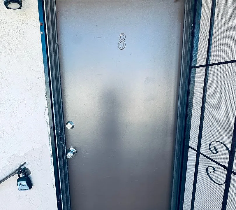 1907 Nadeau St