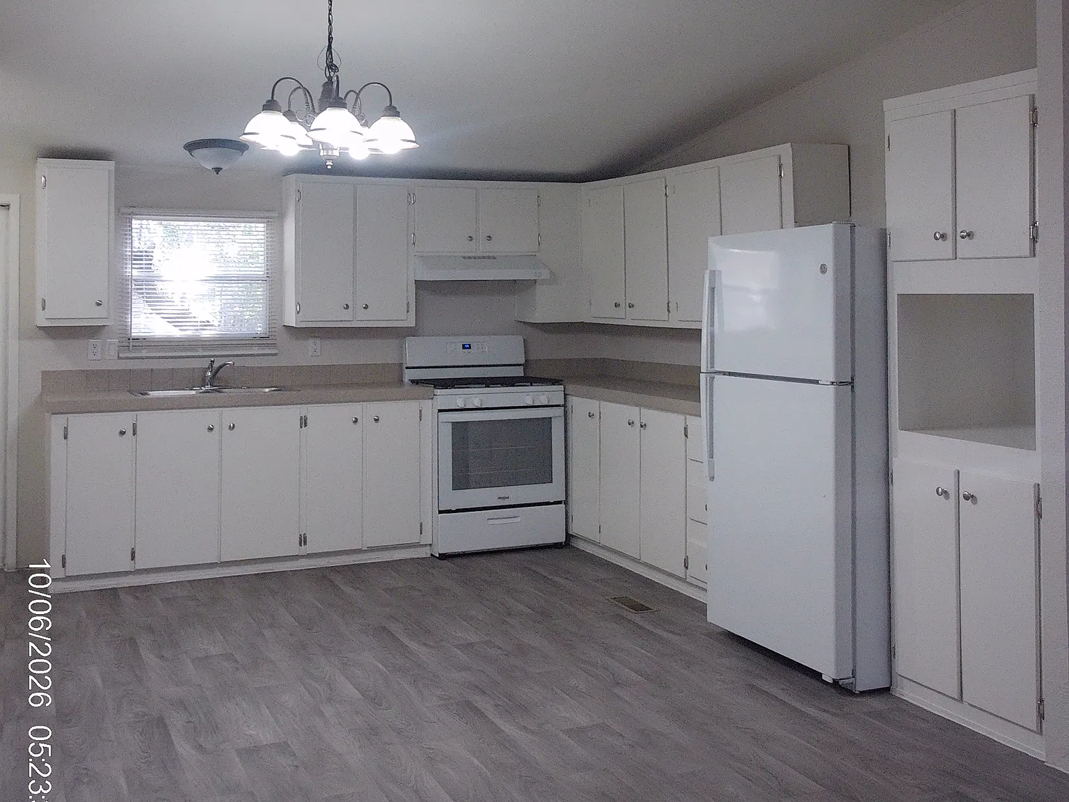 3 bed, 1408 sqft, $1,500 — Photo 4