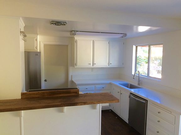 3rd image of 1285 Fierro Dr