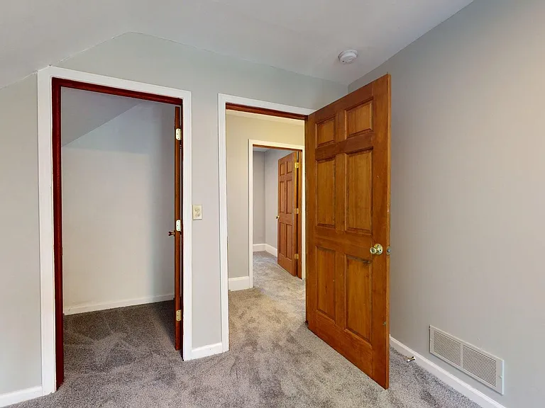 2053 W 95th St — Photo 39