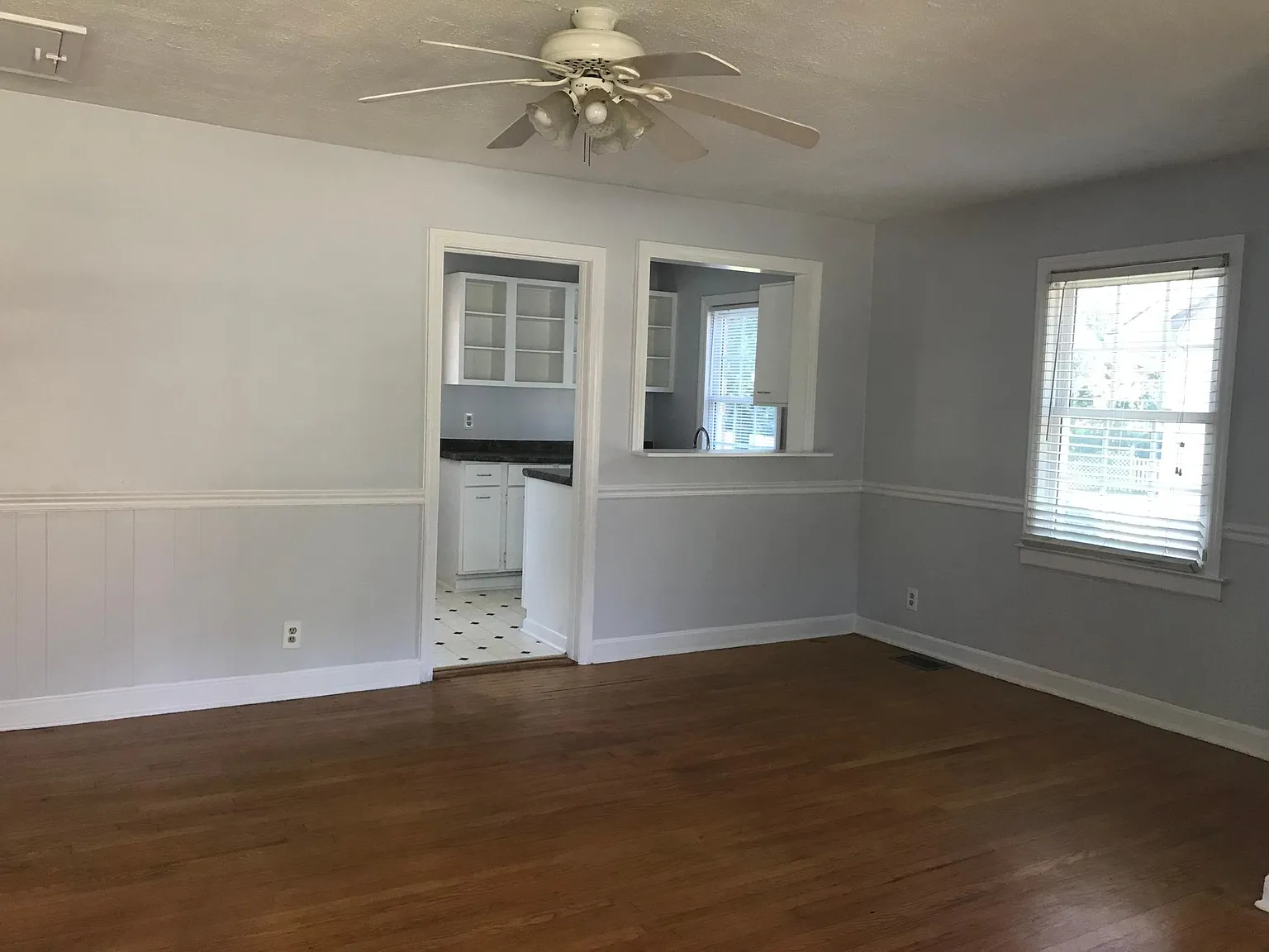 708 Brighton Rd — Photo 2
