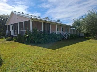 14025 Oak Lake Village Dr, Needville, TX 77461