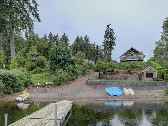 4th image of 421 W Lake Isabella Loop