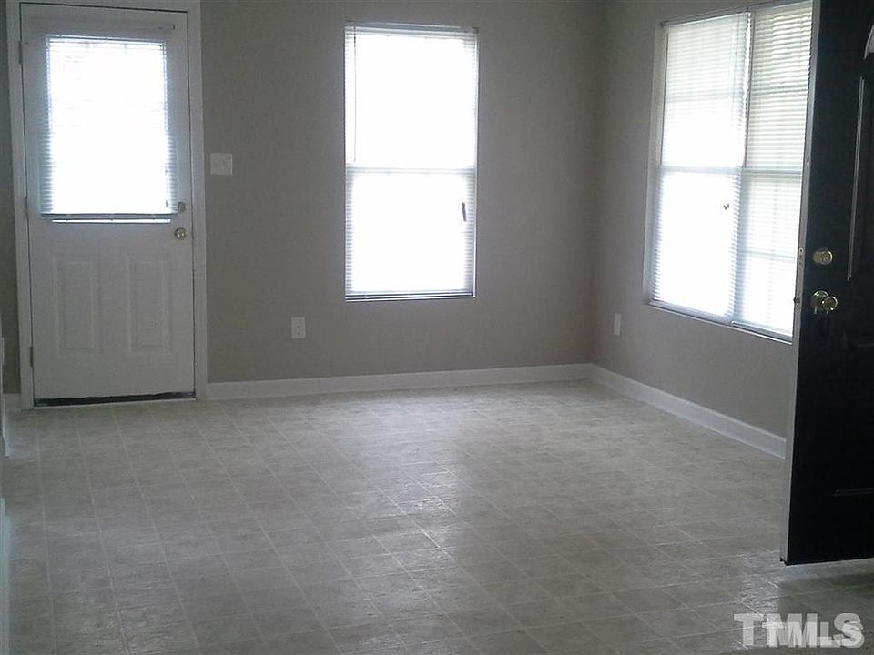 2nd image of 846 Durwood Dr