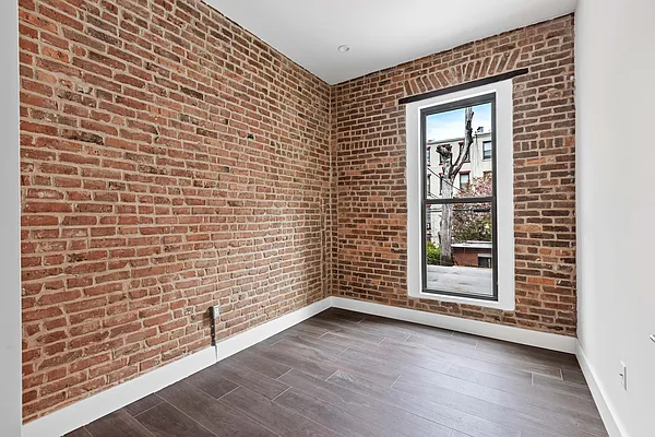 Rented by Compass | media 3